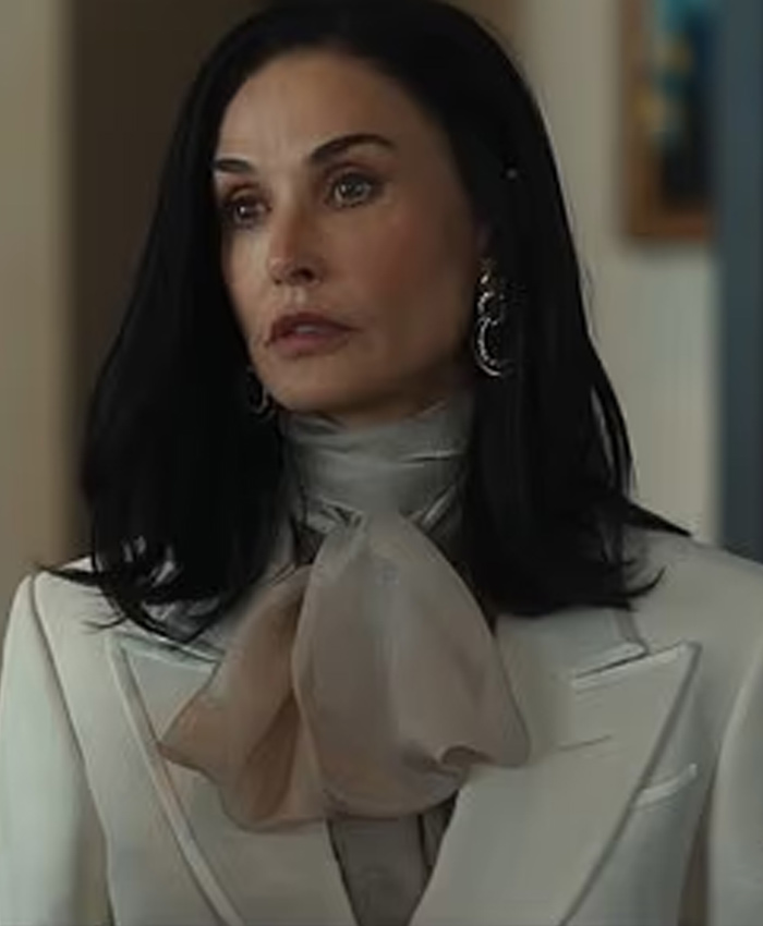 Landman Demi Moore White Blazer