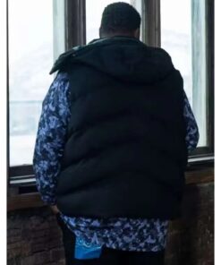 Buy Mayor of Kingstown S03 Deverin Washington Black Puffer Vest