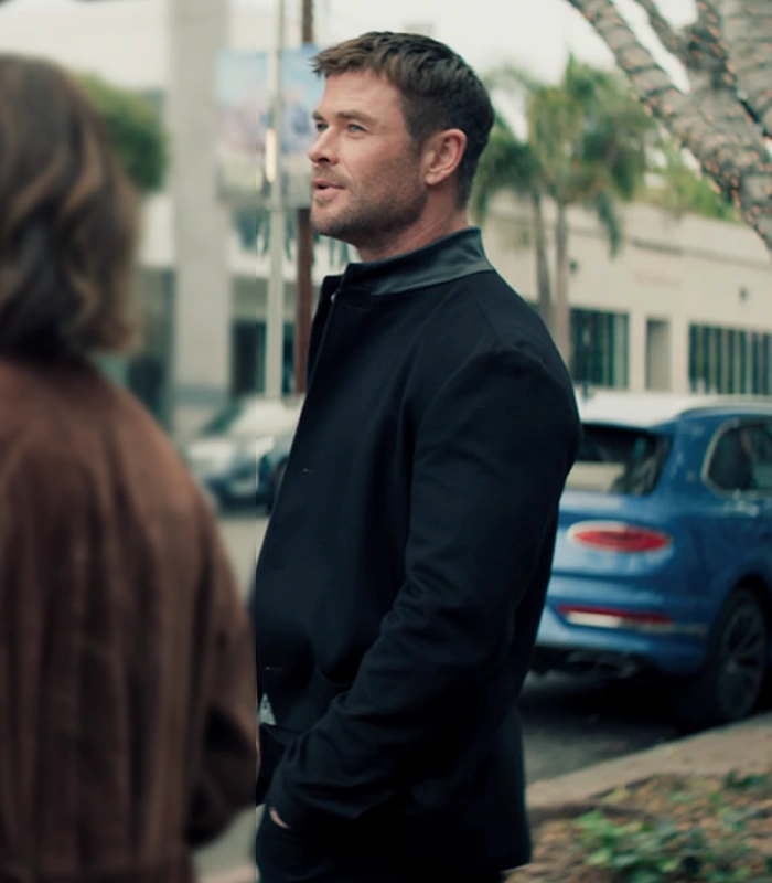 Chris Hemsworth Crime 101 Movie 2026 Davis Black Wool Coat