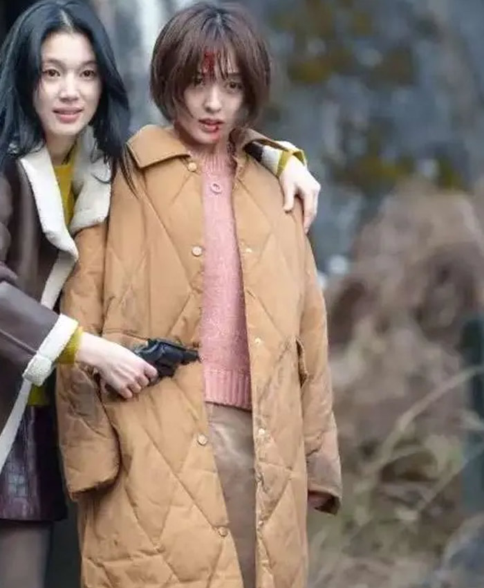 Queen Mantis Jeong I-sin Quilted Coat