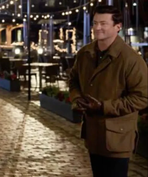 Wes Brown A Newport Christmas Brown Jacket