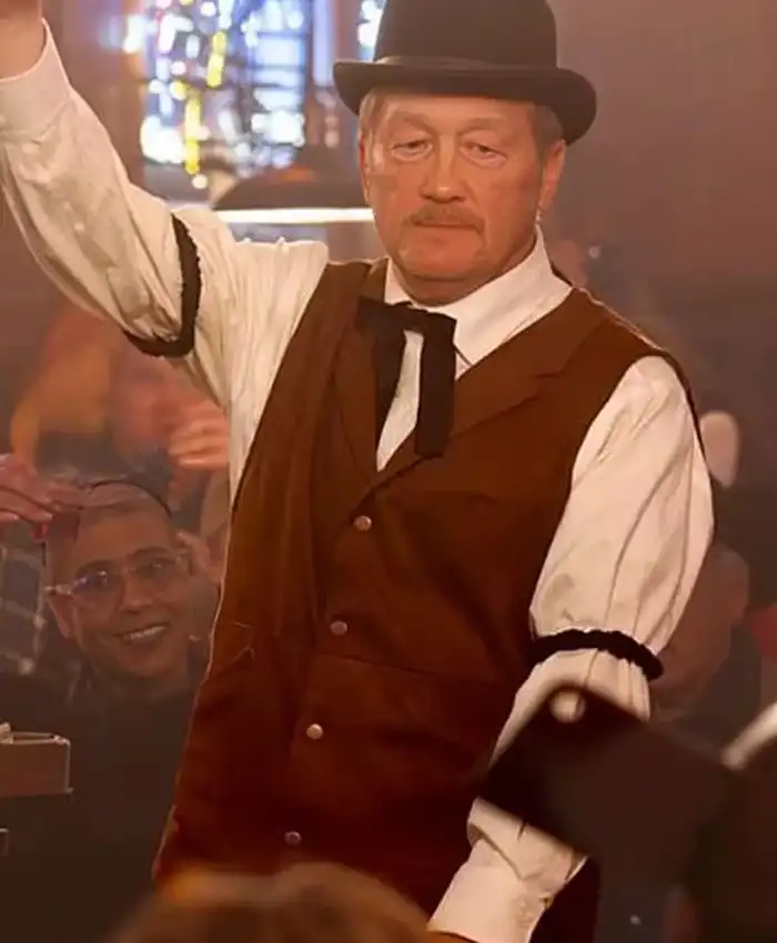 Christian Stolte Chicago Fire Tv Series S14 Randall McHolland Brown Vest