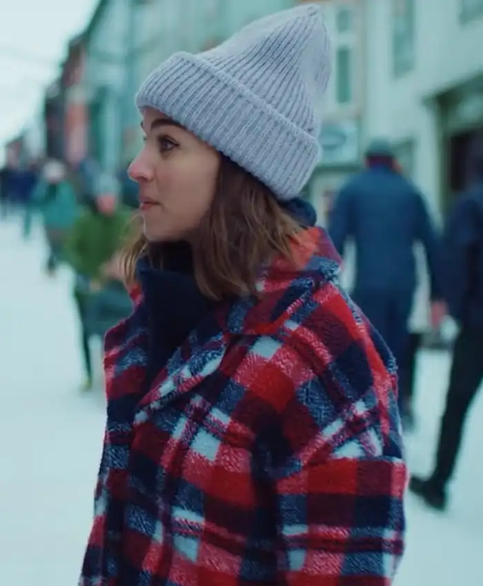 Johanne Tv Series Home for Christmas S01 Ida Elise Broch Red Plaid Jacket