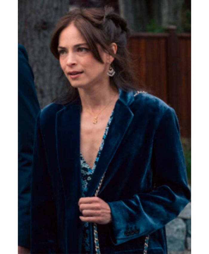 Kristin Kreuk Murder in a Small Town S02 Blue Velvet Blazer