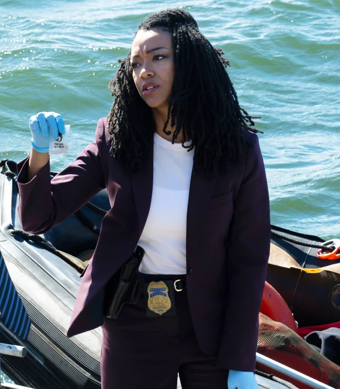 Lena Silver Boston Blue S01 Purple Suit