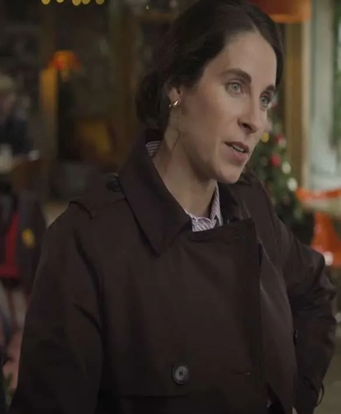 Lucy Eaton The Twelve Dates Til Christmas Brown Coat