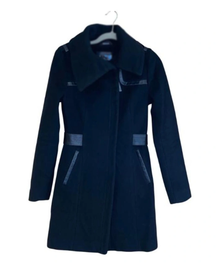 Melissa Joan Hart A Merry Little Ex-Mas Blue Belted Coat For Sale