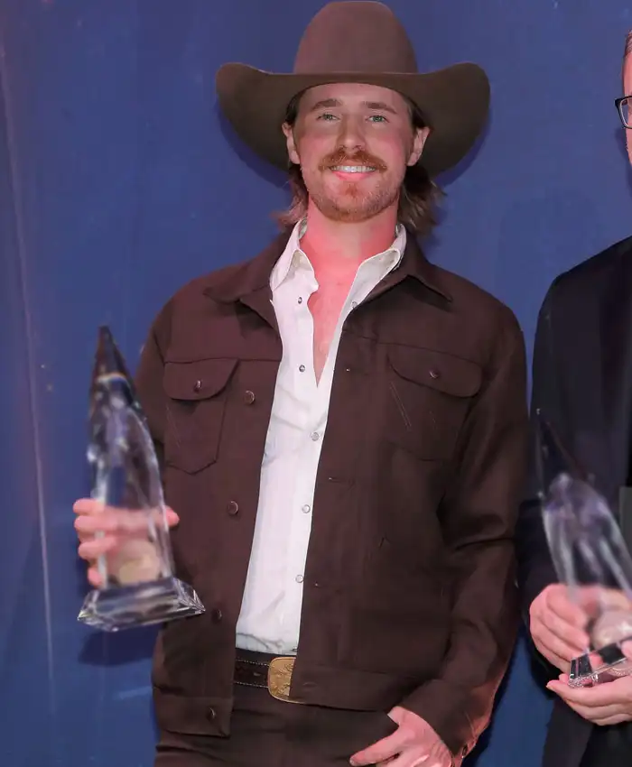 Will Bundy CMA Awards 2025 Brown Jacket
