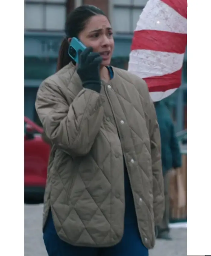 Carrie Mistletoe Murders S02 Quilted Jacket
