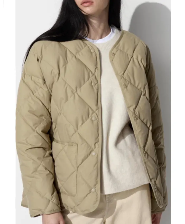 Claire Ripple S01 Beige Quilted Jacket For Sale