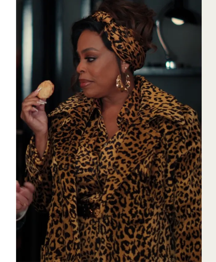 Emerald Greene Alls Fair S01 Leopard Coat