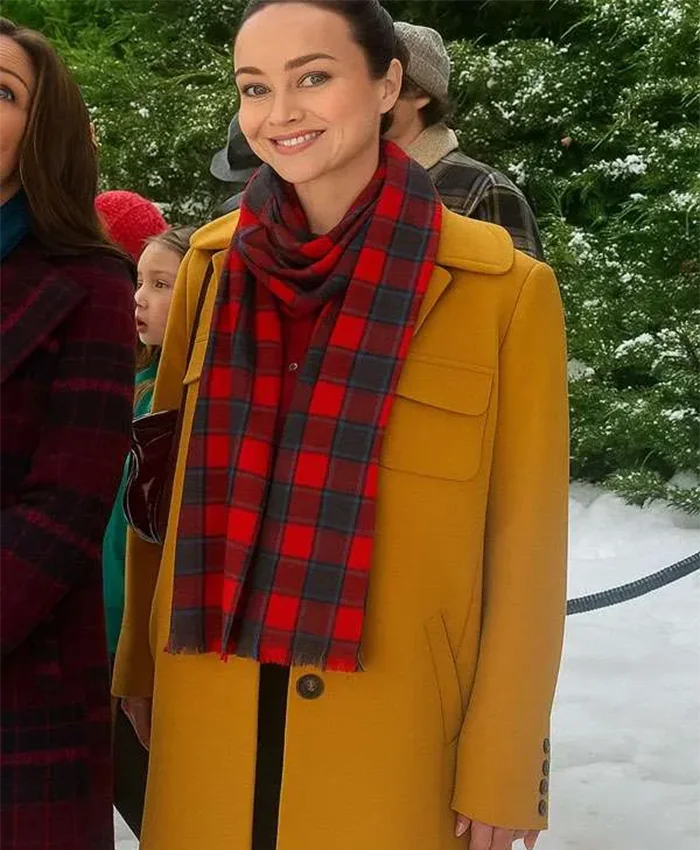 Isabelle Boulton We Met in December Wool Coat