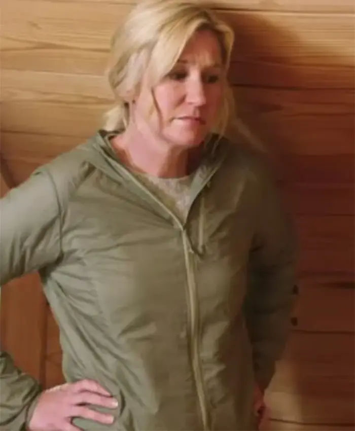 Jenny Marrs Fixer to Fabulous S07 Green Jacket