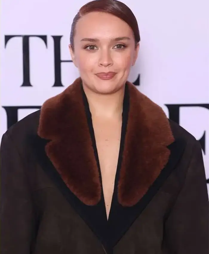 Shop Olivia Cooke The Girlfriend Gala Screening Brown Blazer