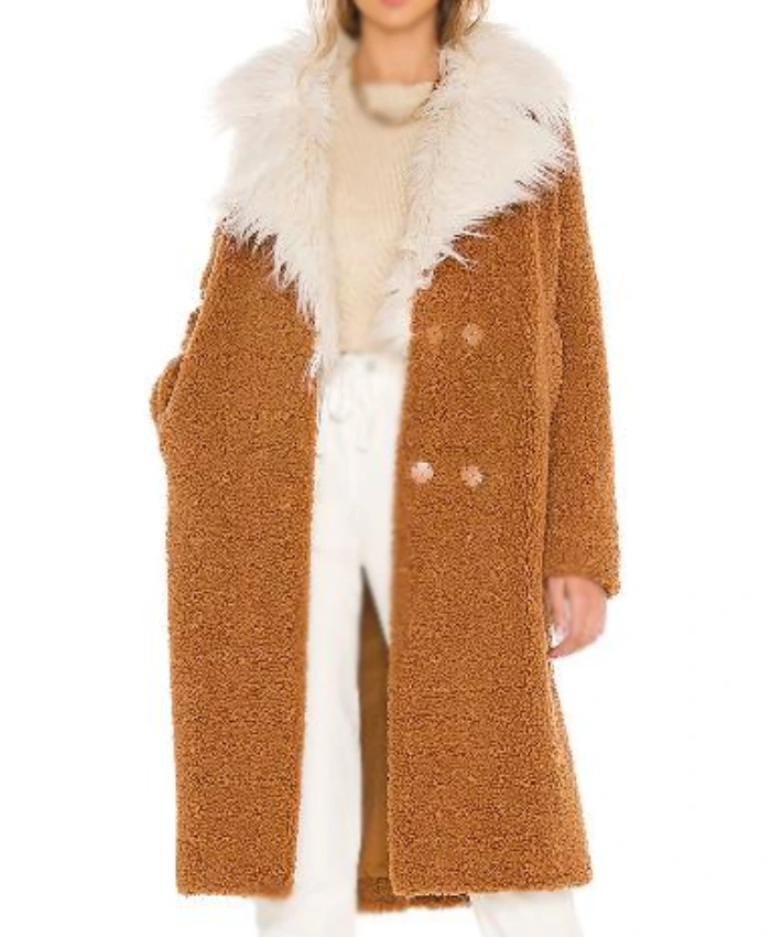 Emi­ly Oroz­co Ac­cess Hol­ly­wood Brown Sher­pa Fur Coat For Sale