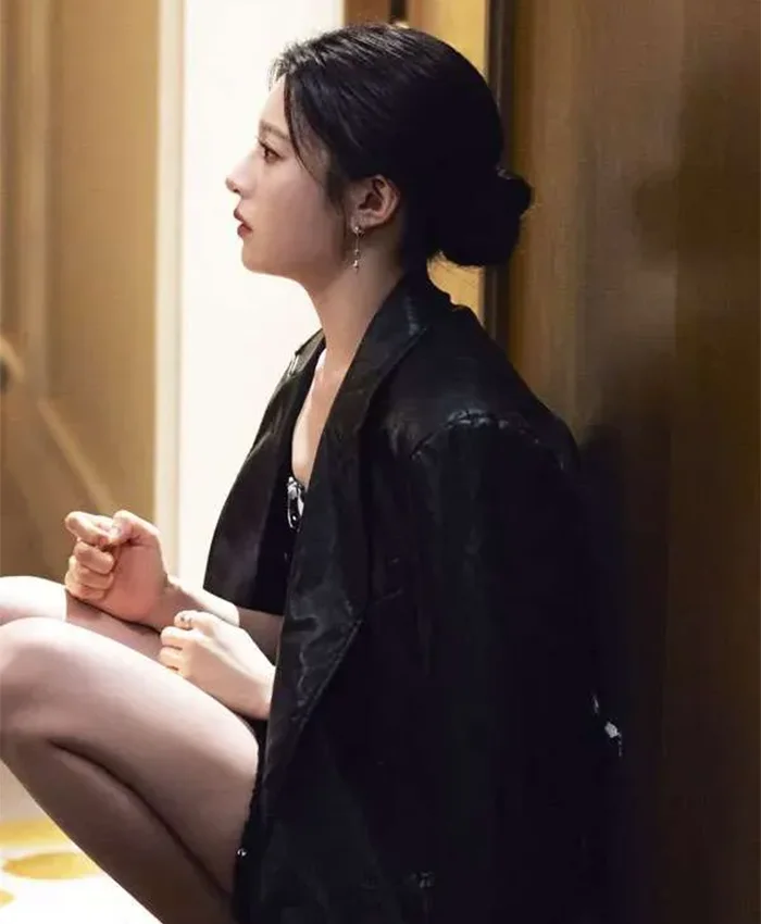 Go Youn-jung Can This Love Be Translated Black Leather Blazer For Sale