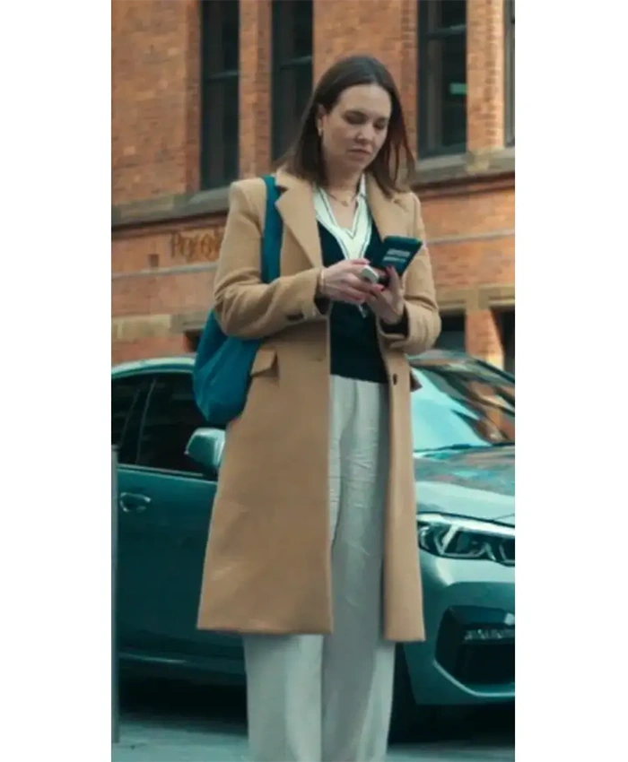 Ingrid Oliver Run Away Wool Coat