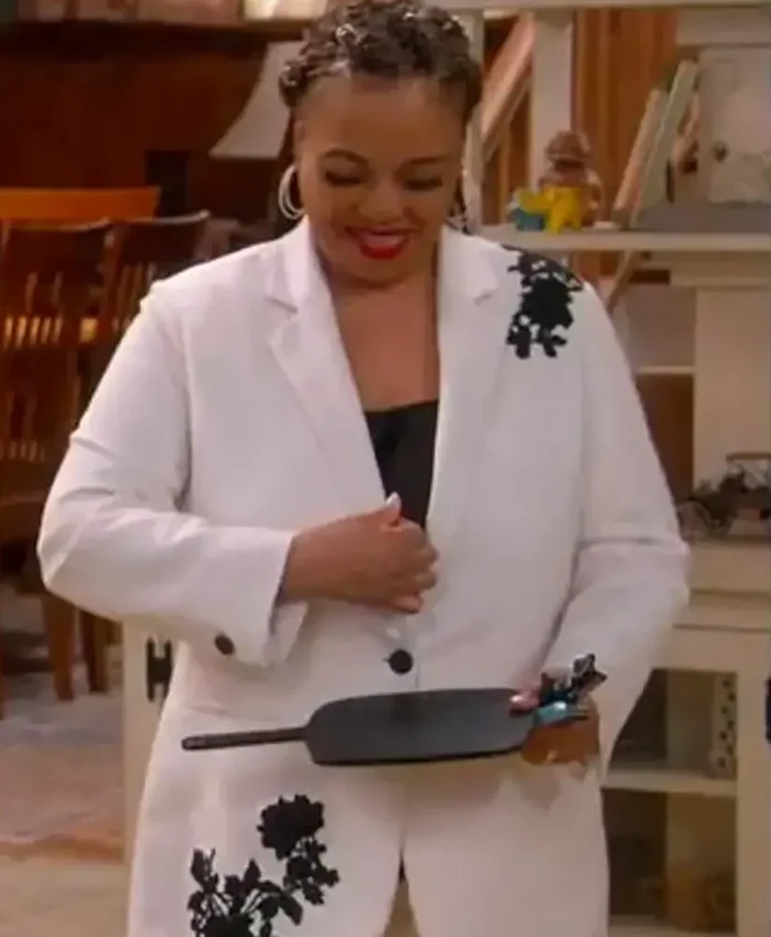 Kim Fields The Upshaws S07 Floral Blazer
