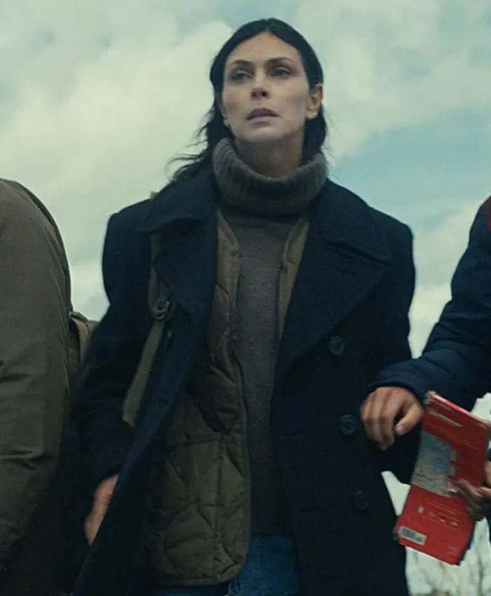 Morena Baccarin Greenland 2 Migration Black Peacoat