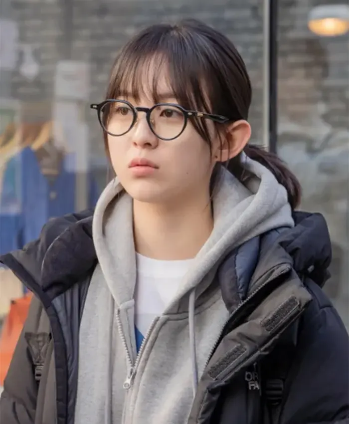 Park Ji-hu Spirit Fingers Black Puffer Coat