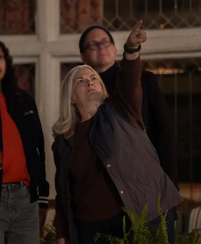 Paula Pell The ‘Burbs S01 Brown Vest