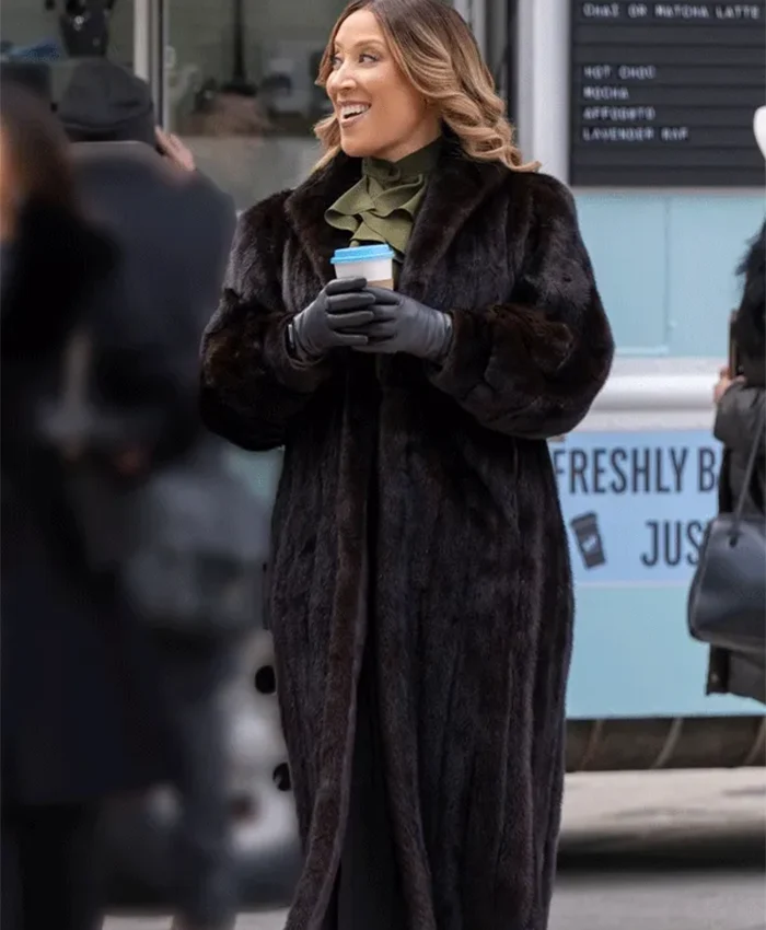 Relationship Goals Robin Thede Fur Coat