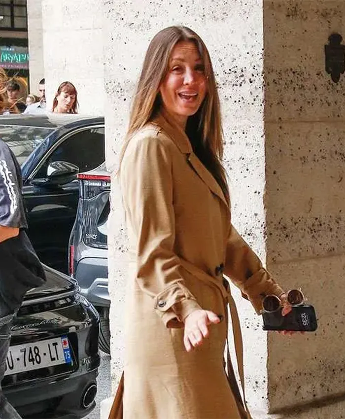 Vanished S01 Kaley Cuoco Beige Coat For Sale