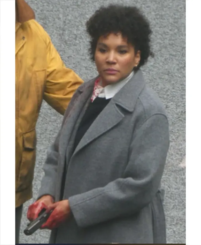 Verona Parker The Beekeeper 2 Emmy Raver-Lampman Grey Wool Trench Coat