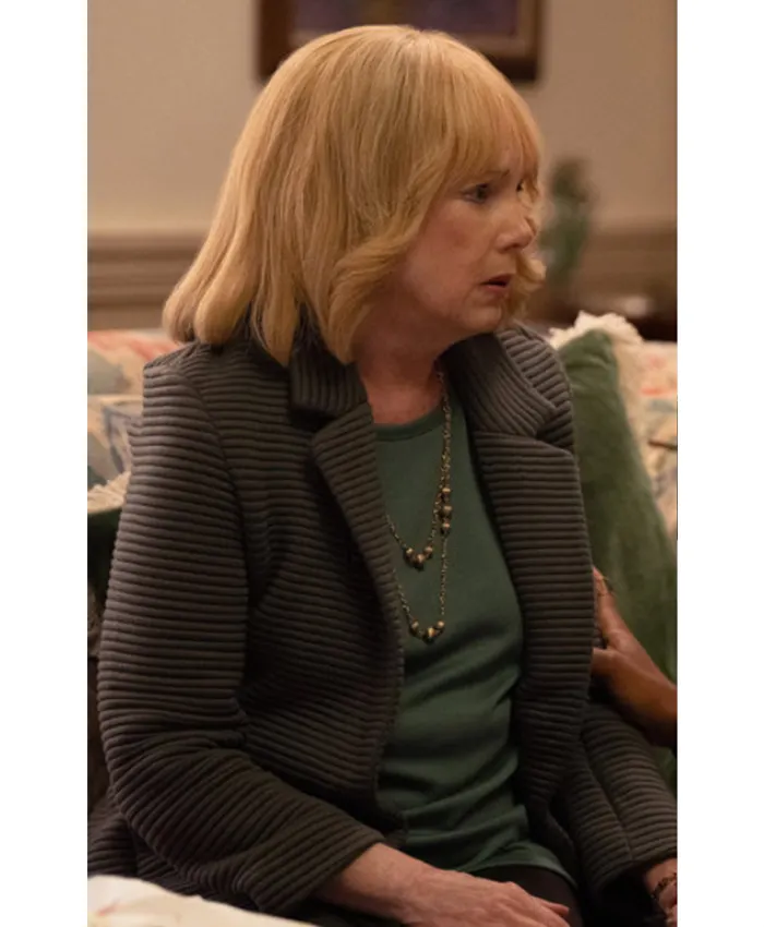 Lynn Gardner The Burbs S01 Rib Blazer