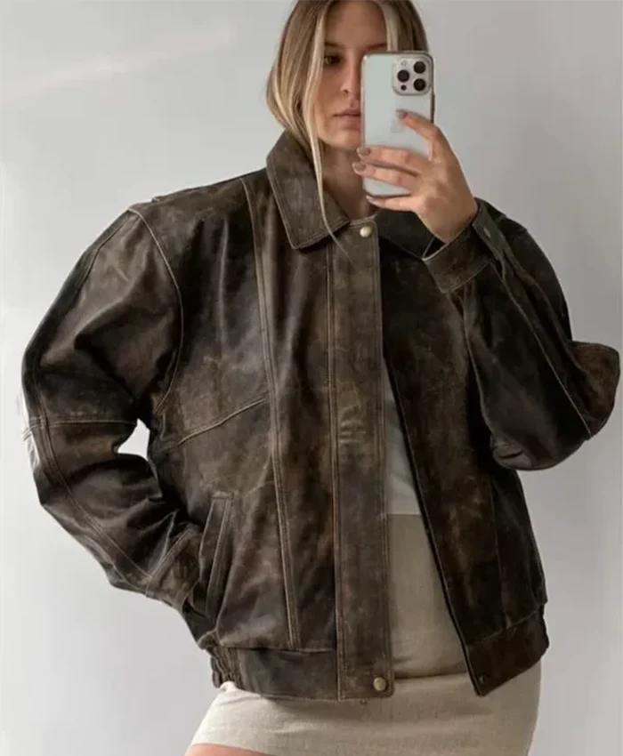 90’s Women Vintage Distressed Oversized Brown Leather Bomber Jacket