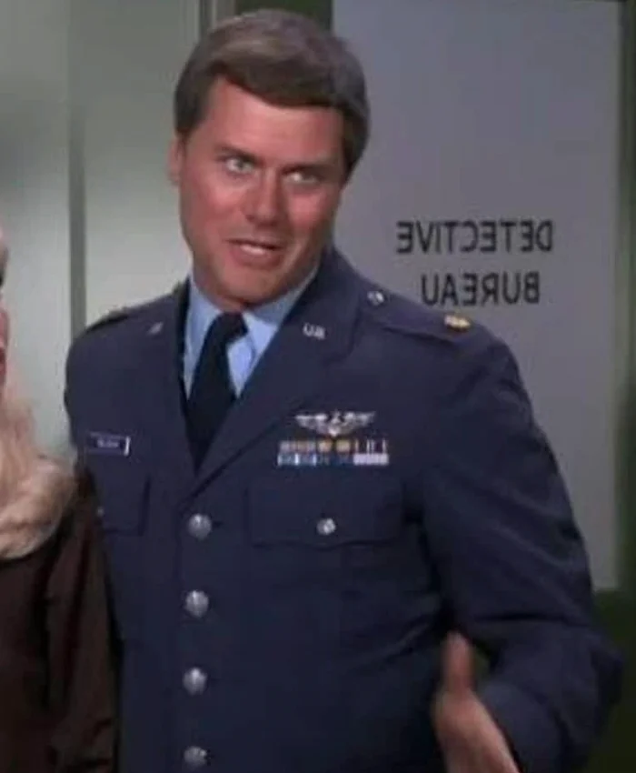 Major Nelson I Dream of Jeannie Costume closeup