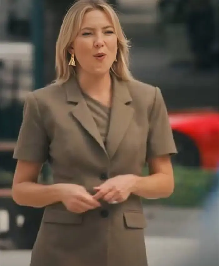 Running Point S02 Kate Hudson Brown Blazer Front