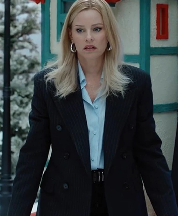 The Miniature Wife S01 Elizabeth Banks Pinstriped Blazer