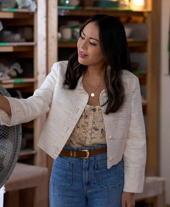 Two for Tee Janel Parrish Off-White Jacket