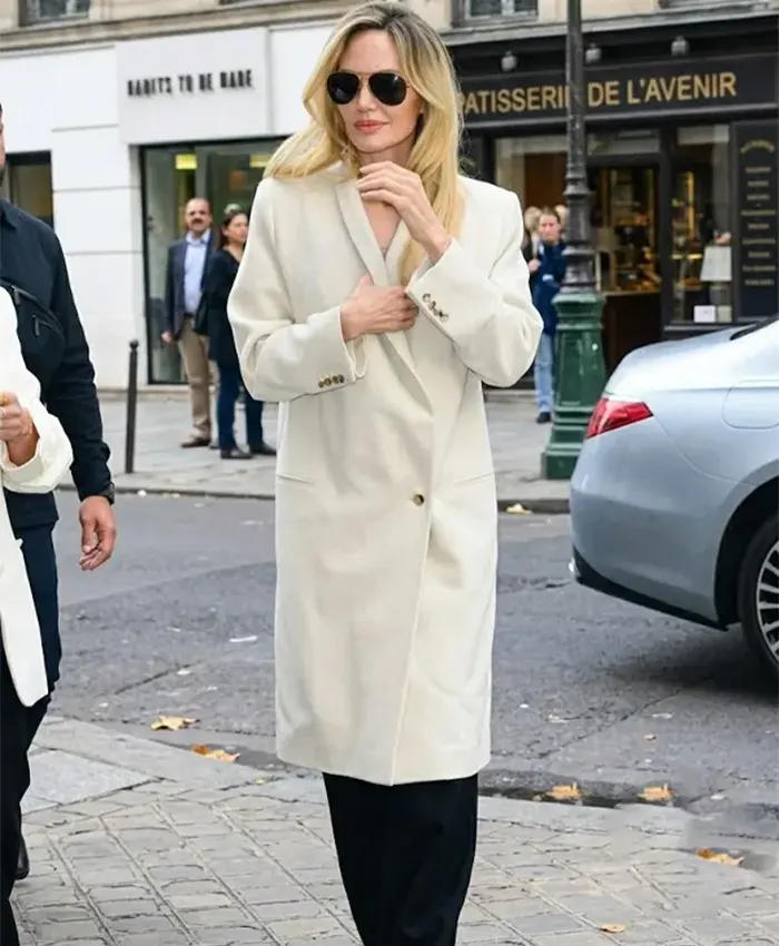 Couture 2026 Angelina Jolie White Coat