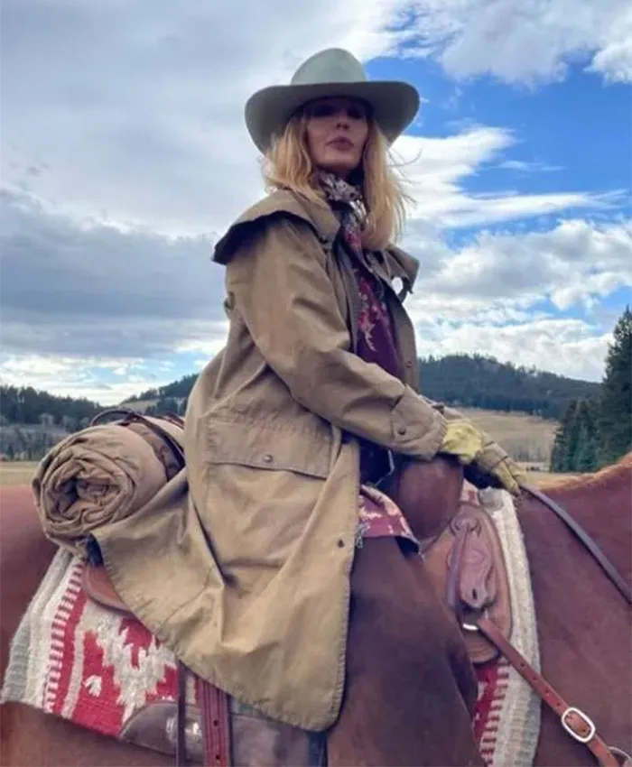 Dutton Ranch S01 Beth Dutton Brown Coat