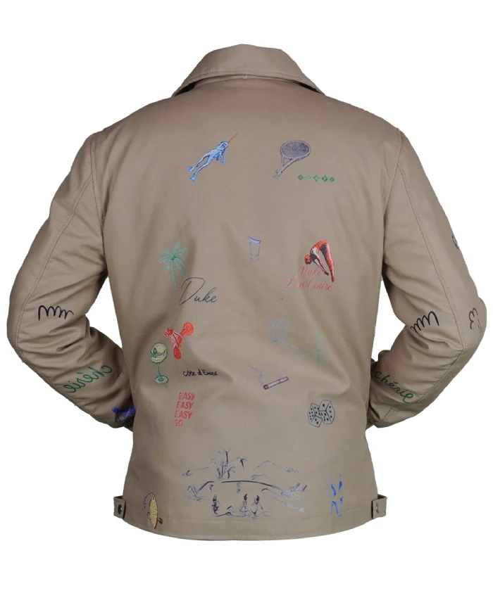 Louis Tomlinson beige jacket with buttoned cuffs and functional pockets
