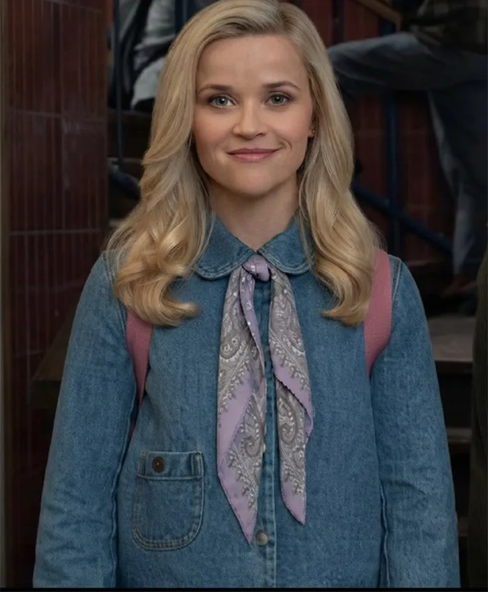 Elle 2026 Lexi Minetree Pan Collar Denim Jacket