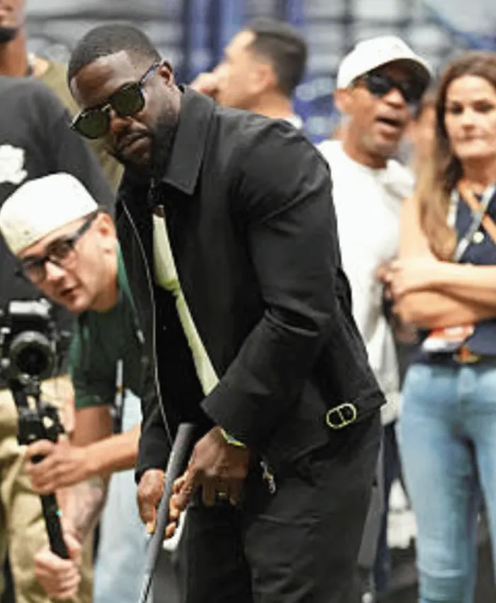 Fanatics Fest NYC 2026 Kevin Hart Black Jacket