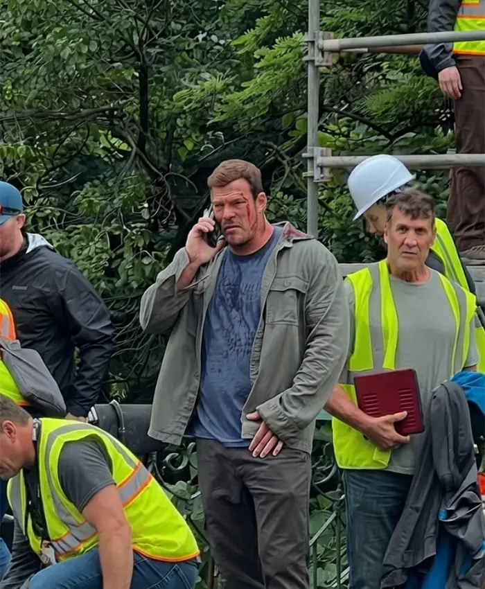 Reacher S04 Alan Ritchson Grey Cotton Jacket For Sale