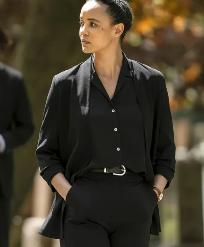 Reacher S04 Maria Sten Black Blazer