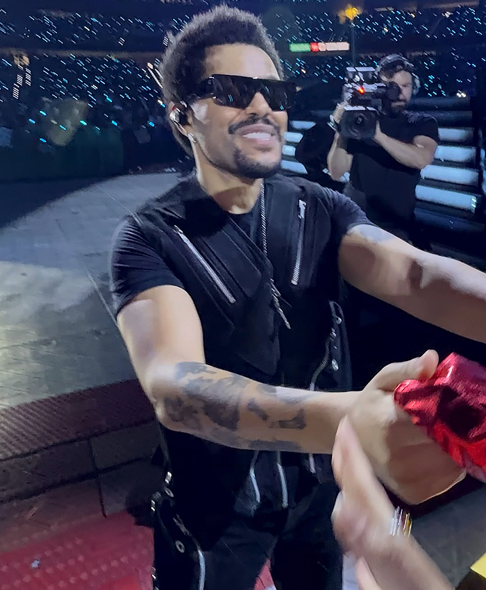 After-Hours-til-Dawn-Tour-2026-The-Weeknd-Black-Vest-Right