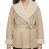 Baylen Dupree TV Series Baylen Out Loud S03 Shawl Collar Beige Shearling Coat Front View