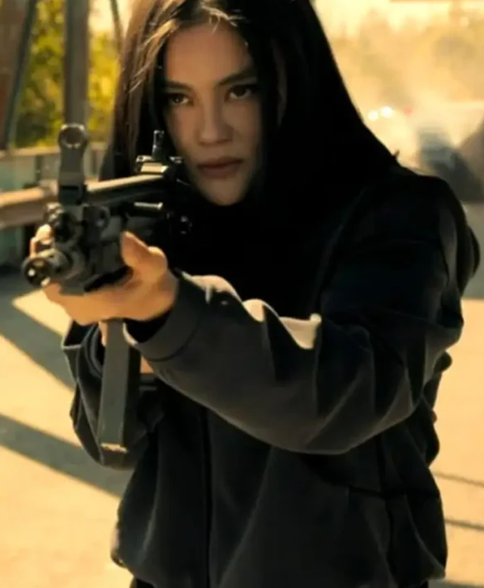Lila-Hoth-Reacher-Tv-Series-S04-Agnez-Mo-Black-Hooded-Jacket-Front
