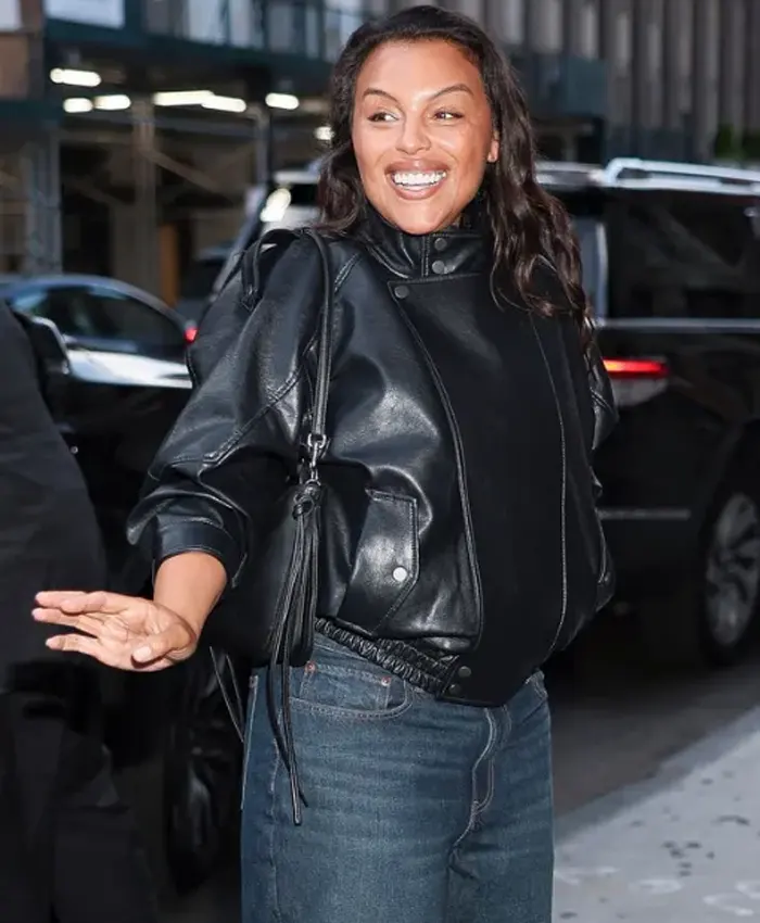 Paloma Elsesser New York City 2026 Black Oversized Leather Bomber Jacket