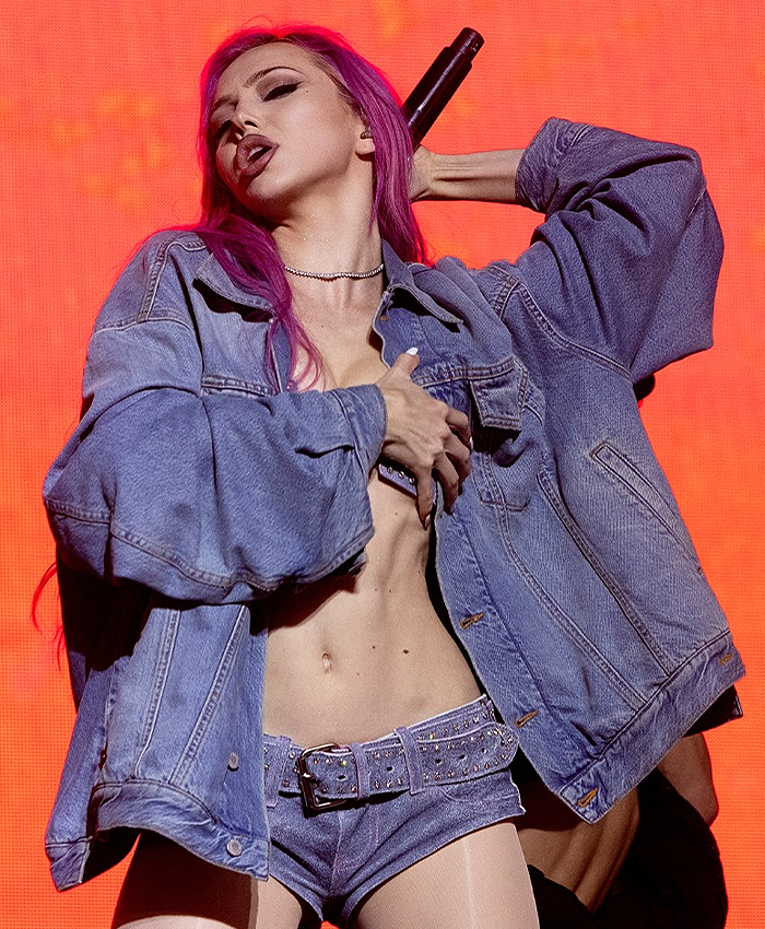Reading-and-Leeds-Festival-2026-Adela-Jergova-Blue-Denim-Jacket-Front