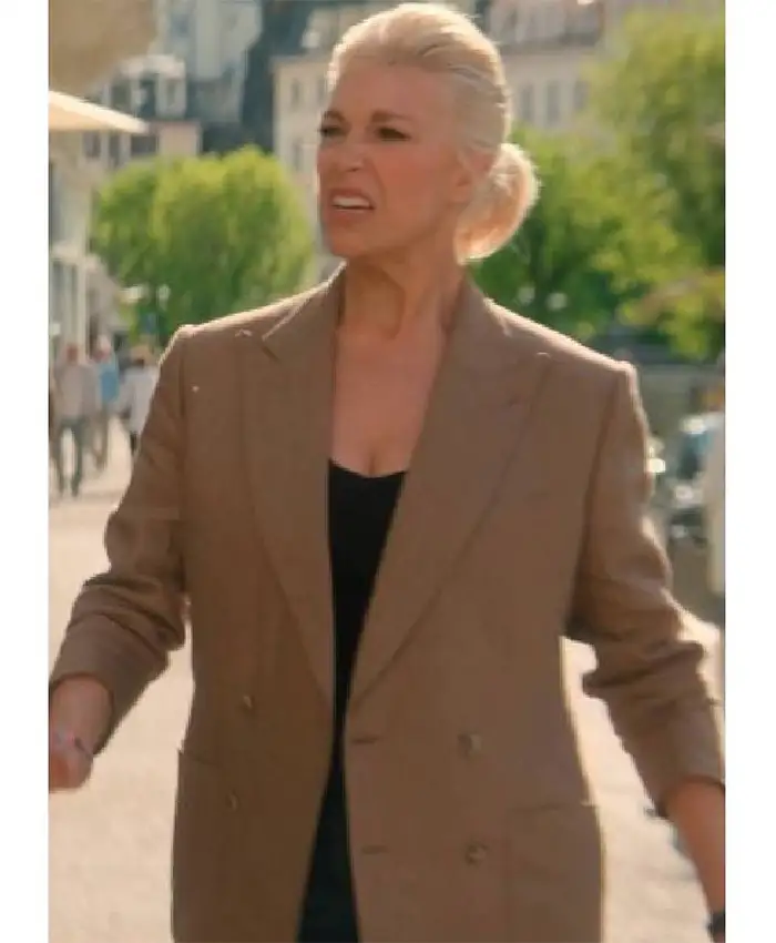 Ride or Die S01 Hannah Waddingham Beige Blazer