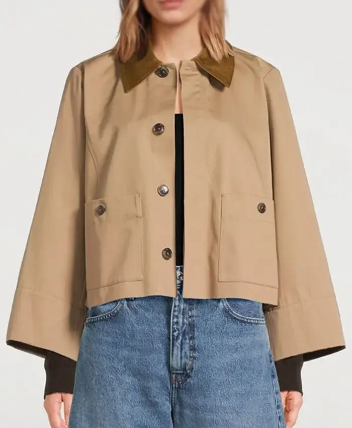 Sarah Rafferty TV Series My Life with the Walter Boys 2026 Katherine Walter Beige Cropped Jacket Front