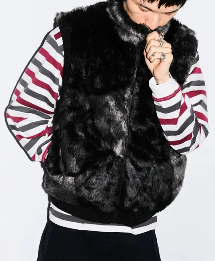 Shop Men's Supreme Fur Windstopper Vest In Black