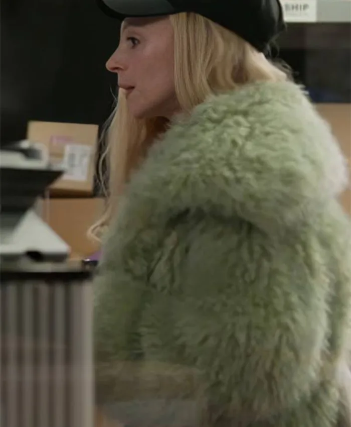 Ted Lasso S04 Keeley Jones Green Fur Coat